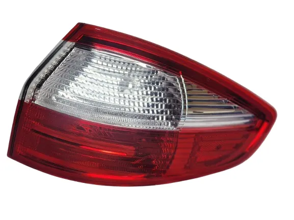 [C4836] Stop Derecho Ford Fiesta Sedan 2014 Marca Tyc 116671001A