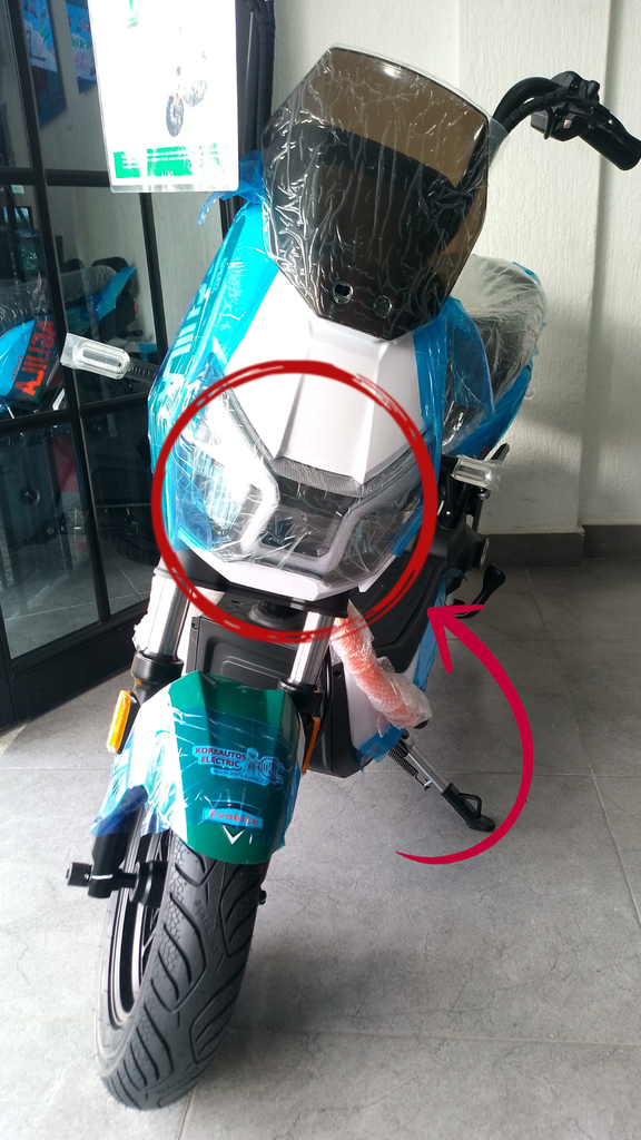 FAROLA PARA BICIMOTO ÁGUILA