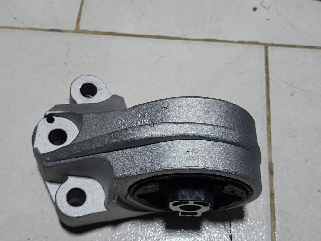  SOPORTE MOTOR TRASERO CAPTIVA 2.4 3.0 MARCA IMPALL