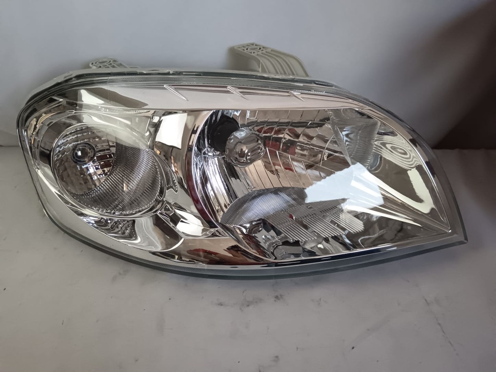 FAROLA DERECHA  AVEO EMOTION MARCA DIFORZA 6111072211