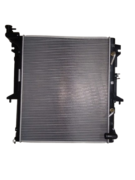 RADIADOR MITSUBISHI SPORTERO L200  2.5 L DIESEL AUTOMATICO SALIDA EN CODO LAMINILLA 26 MM MARCA GLOBAL RAM MN222330 