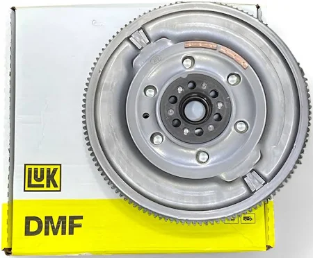 VOLANTE NISSAN XTRAIL T30 2.0 2.5 GASOLINA 6 HUECOS  MARCA LUK 415015310 DISCO PRENSA Y BALIBOMBA 