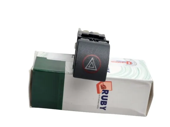 [C85143] Switch Parqueo Skoda Felicia Marca Quantum  6U0 953235 6097