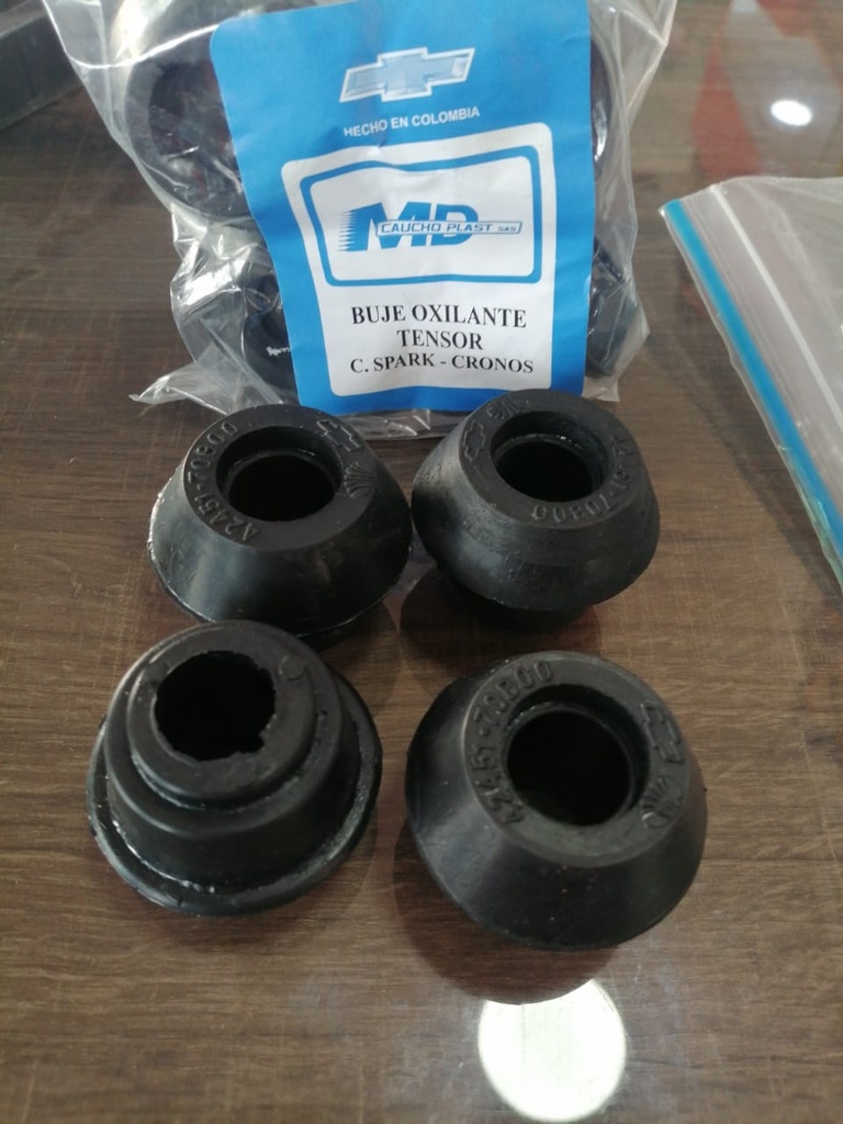 Buje Oxilante Tensor Spark Cronos Juego Por 10