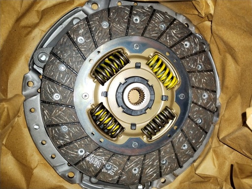 [C1588] KIT PRENSA Y DISCO CHEVROLET SONIC 1.6 12/ 832085