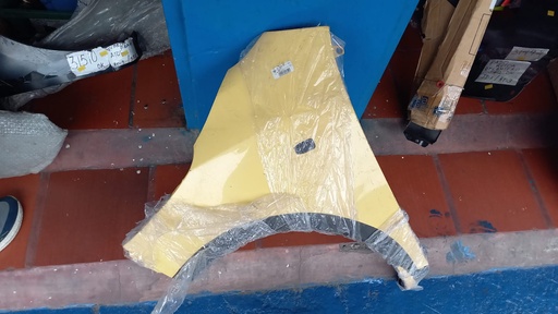 [C4314] GUARDA FANGO IZQUIERDO I10