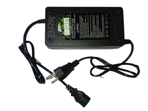 [B058] CARGADOR LITIO 42V-1.2A